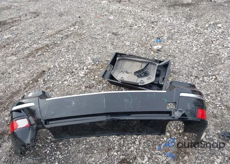 2010 Mercedes-Benz Glk 350 z USA, uszkodzony, nr VIN WDCGG5GB8AF394628